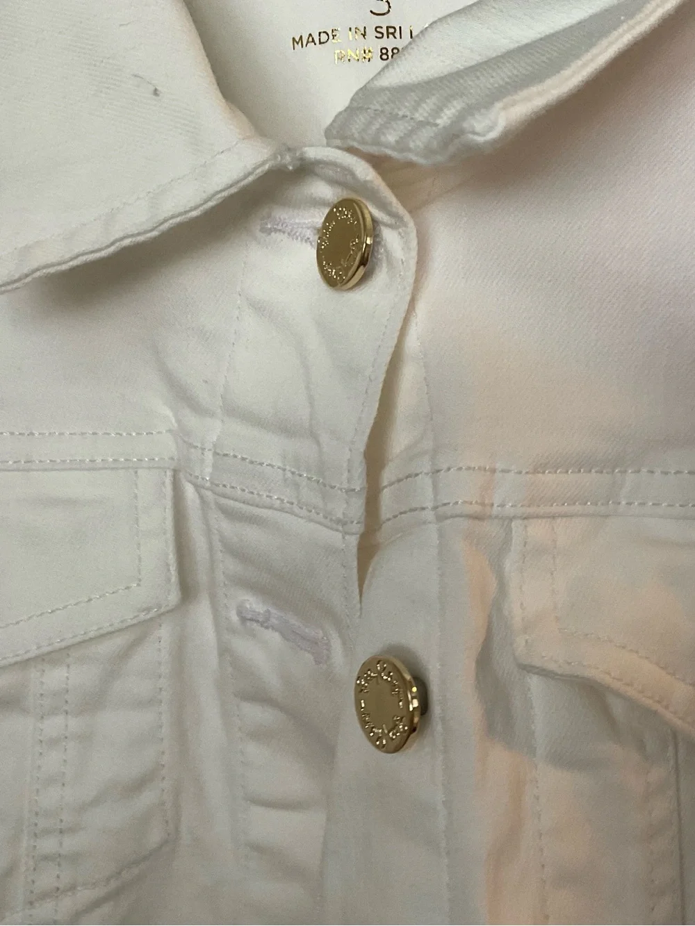 Lilly Pulitzer White Denim Jacket with Gold Buttons - Picture 5 of 5
